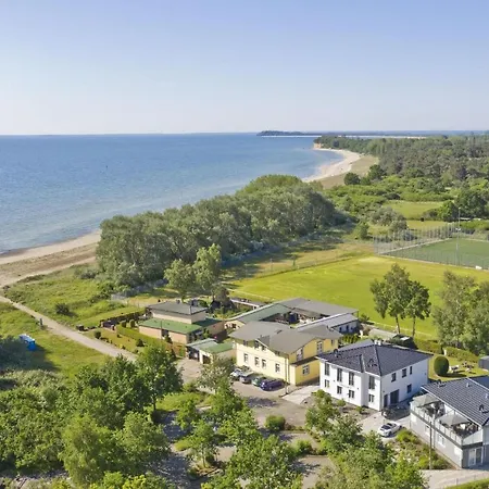 Feriehus Ruegen-beach-house-haus-schostek