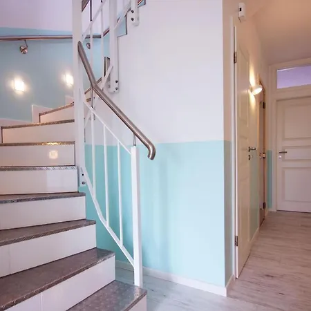 Feriehus Ruegen-beach-house-haus-schostek *